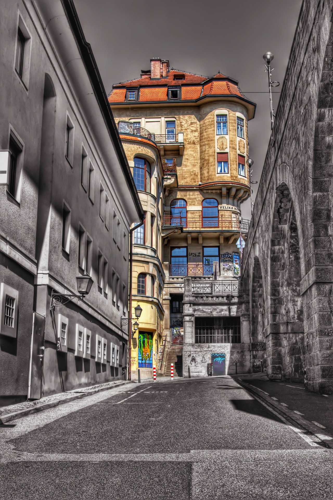 city-g9f1f2b50c_1920